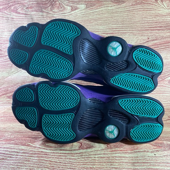 JORDAN 13 GS ULTRA VIOLET TEAL Sneakers 7 Youth - Picture 8 of 9